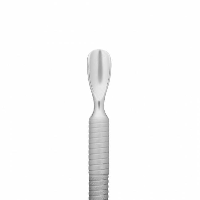 Маникюрная лопатка Staleks BEAUTY & CARE 30 TYPE 1 (скругленный пушер + топорик) Маникюрная лопатка Staleks BEAUTY & CARE 30 TYPE 1 (скругленный пушер + топорик)