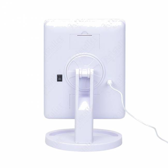 Косметическое зеркало с LED подсветкой (батарейки+ USB) Косметическое зеркало с LED подсветкой (батарейки+ USB)